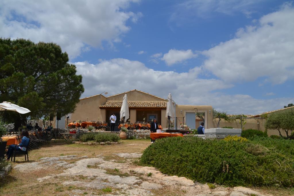 Avola Antica Villa Eksteriør bilde